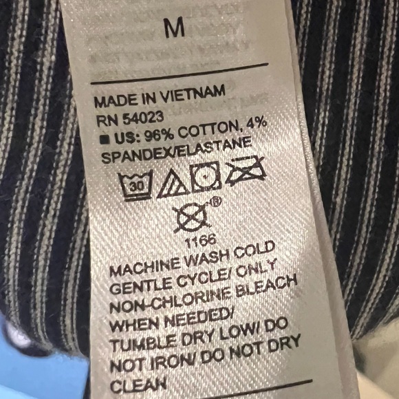 Old Navy medium navy and White Striped cotton leggings - Picture 2 of 2